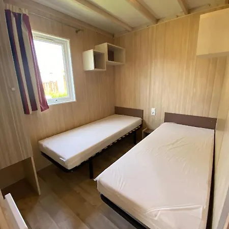 Camping La Riviera 圣米歇尔-谢夫谢夫