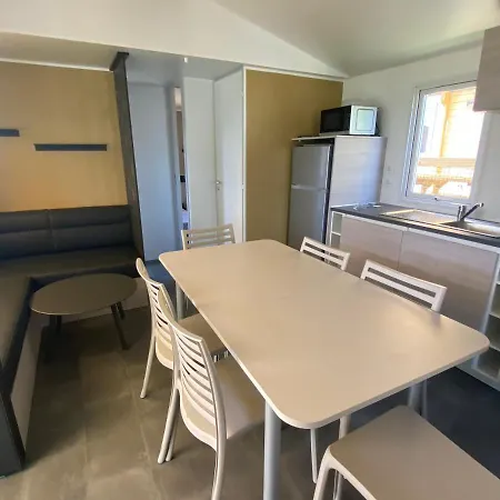 营地 Camping La Riviera *