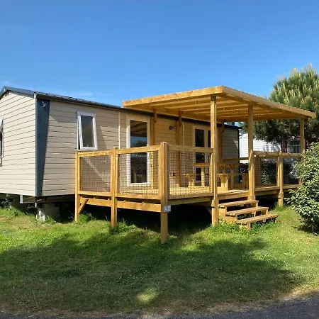 Camping La Riviera 营地 圣米歇尔-谢夫谢夫